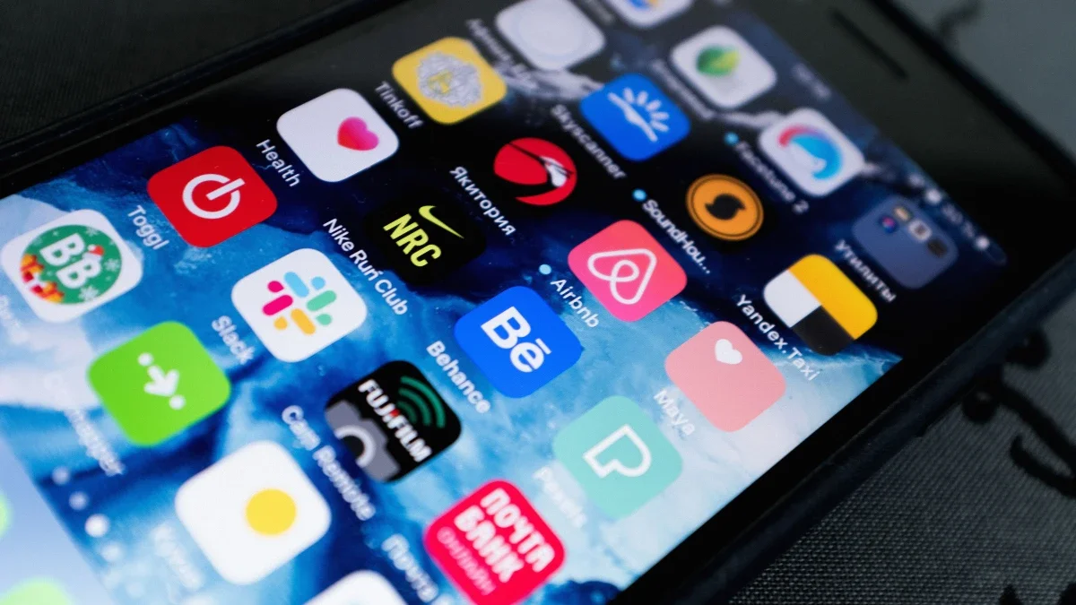 smartphone mobile apps home screen